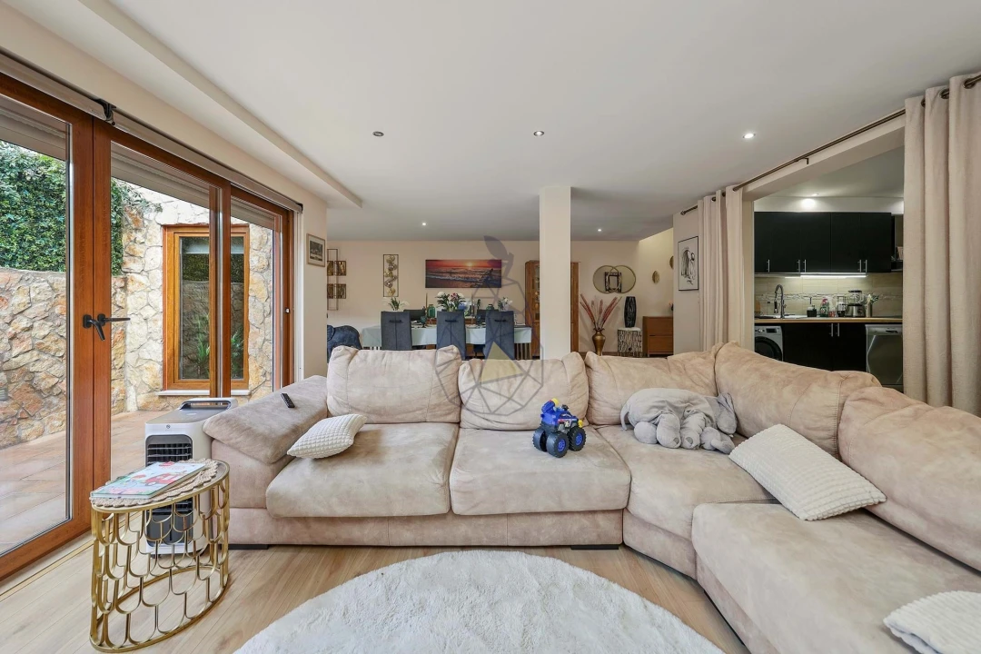 Moradia T3 para Arrendamento em Alvor Foto 30