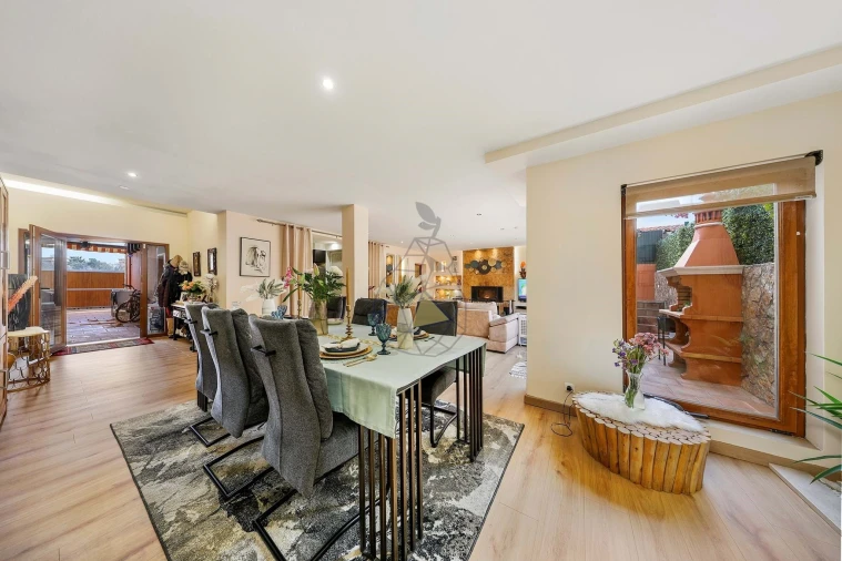 Moradia T3 para Arrendamento em Alvor