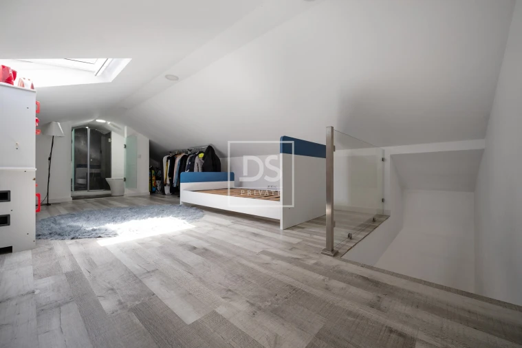 Apartamento T3 para Venda em Seixal Foto 19