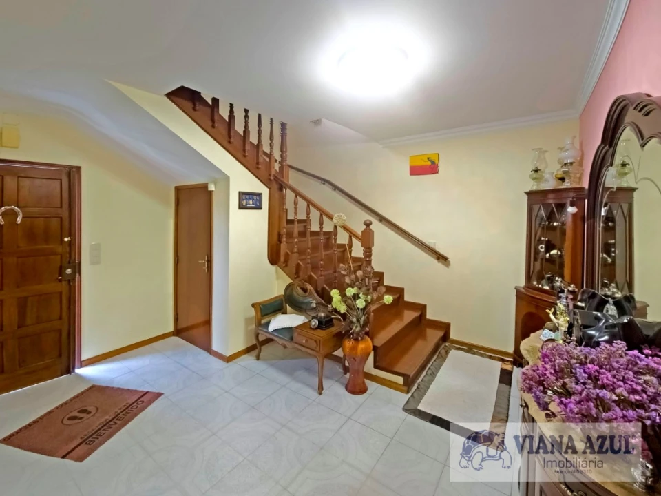 Moradia T4 para Venda em Vila Nova de Anha Foto 10