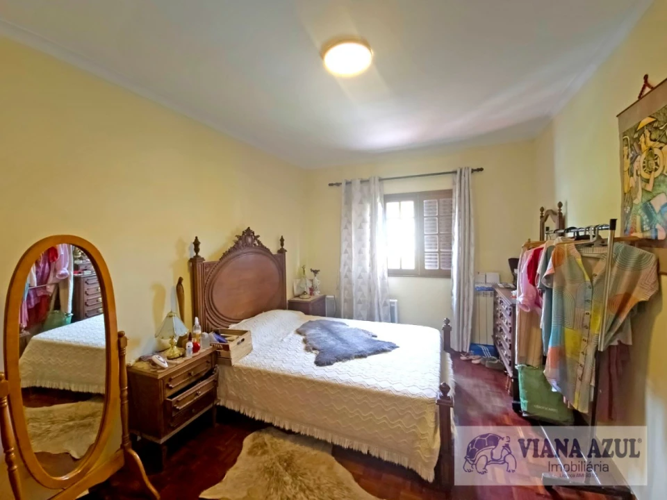 Moradia T4 para Venda em Vila Nova de Anha Foto 14