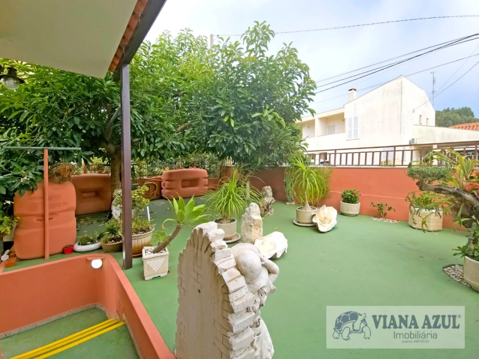 Moradia T4 para Venda em Vila Nova de Anha Foto 33