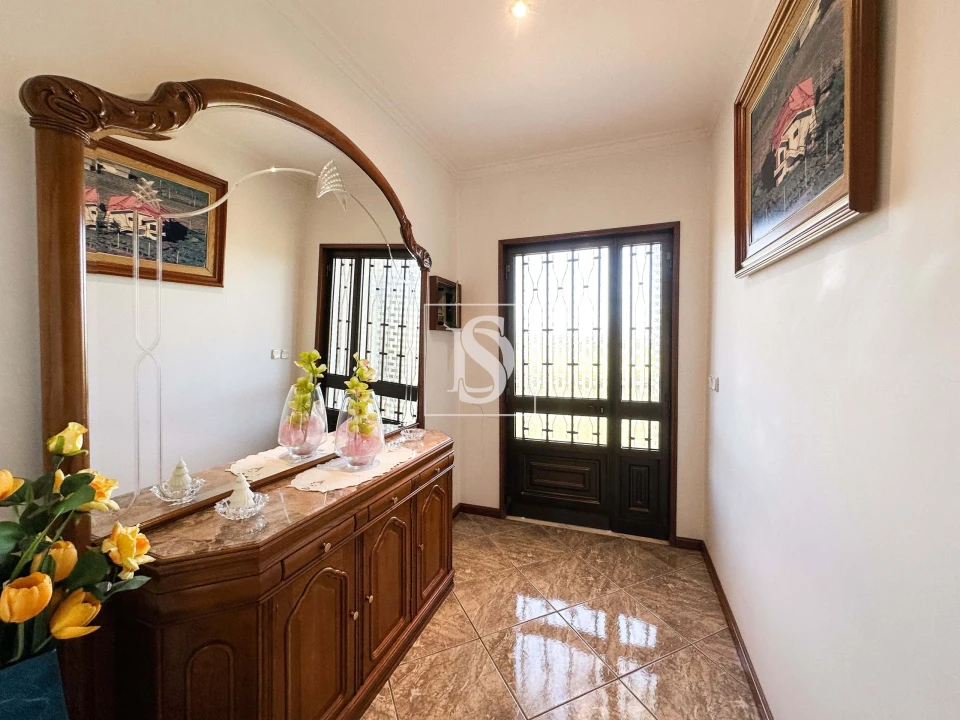 Moradia T4 para Venda em Monsul Foto 15