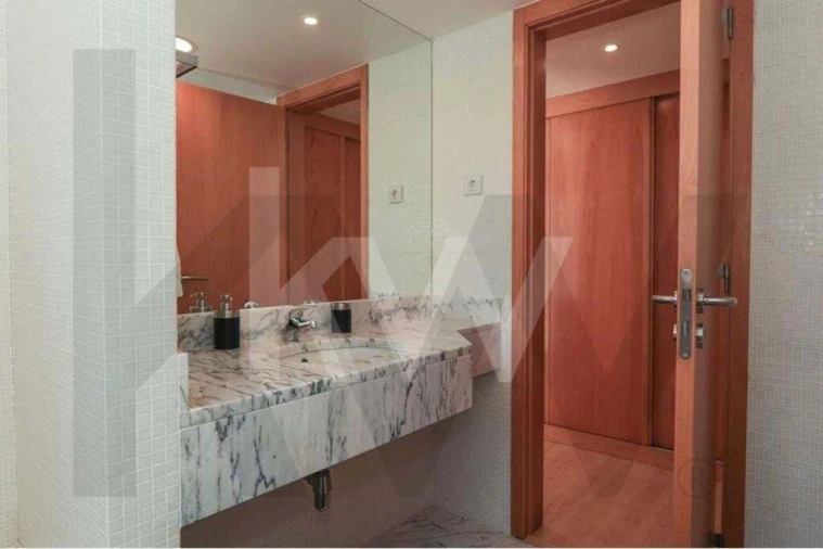Moradia T3 para Venda em Lagos (São Sebastião e Santa Maria) Foto 20