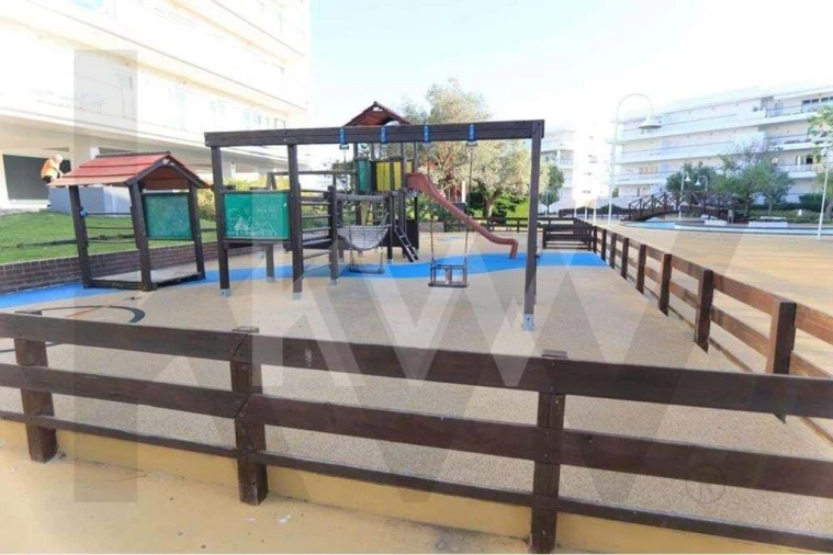 Moradia T3 para Venda em Lagos (São Sebastião e Santa Maria) Foto 44