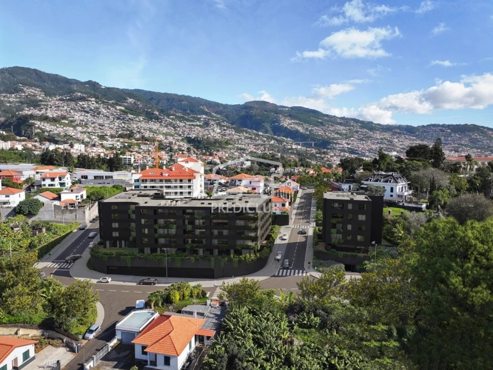 Apartamento T3 para Venda em Funchal (São Pedro) Foto 1
