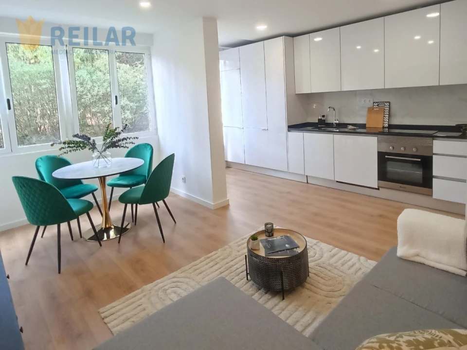 Apartamento T3 para Venda em Benfica Foto 1