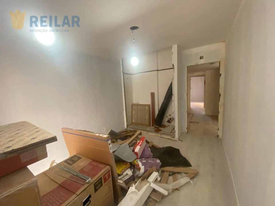 Apartamento T2 para Venda em Castanheira do Ribatejo e Cachoeiras Foto 8
