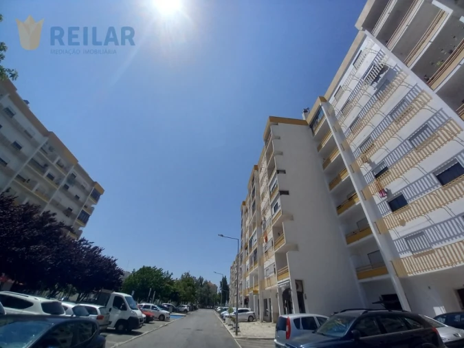 Apartamento T2 para Venda em Castanheira do Ribatejo e Cachoeiras Foto 16