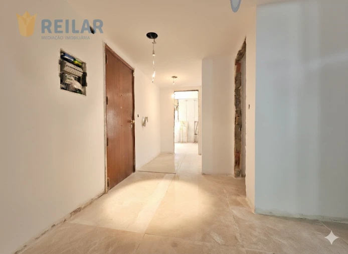 Apartamento T2 para Venda em Castanheira do Ribatejo e Cachoeiras Foto 6