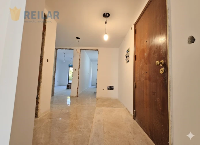 Apartamento T2 para Venda em Castanheira do Ribatejo e Cachoeiras Foto 7