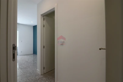 Moradia T0 para Venda em Portimão