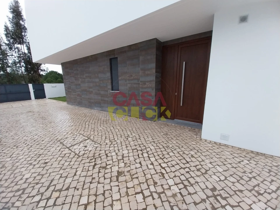 Moradia T5 para Venda em São João Baptista Foto 44