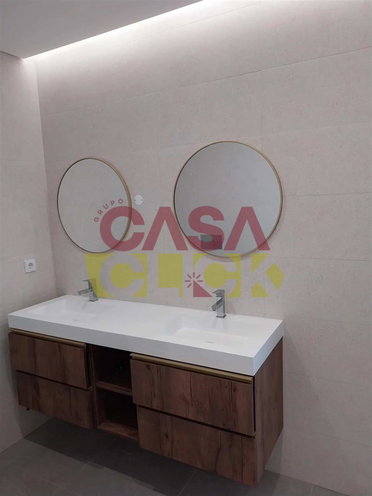 Moradia T5 para Venda em São João Baptista Foto 14