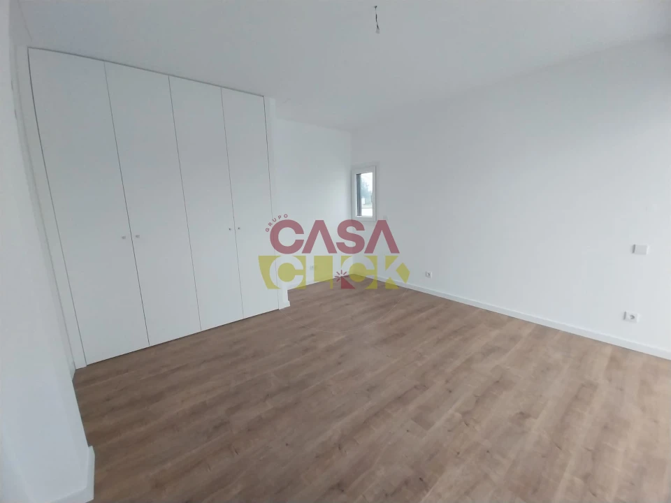 Moradia T5 para Venda em São João Baptista Foto 34