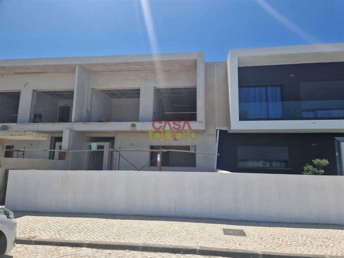 Moradia T4 para Venda em São João Baptista Foto 25