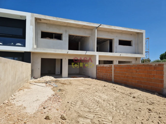 Moradia T4 para Venda em São João Baptista Foto 26