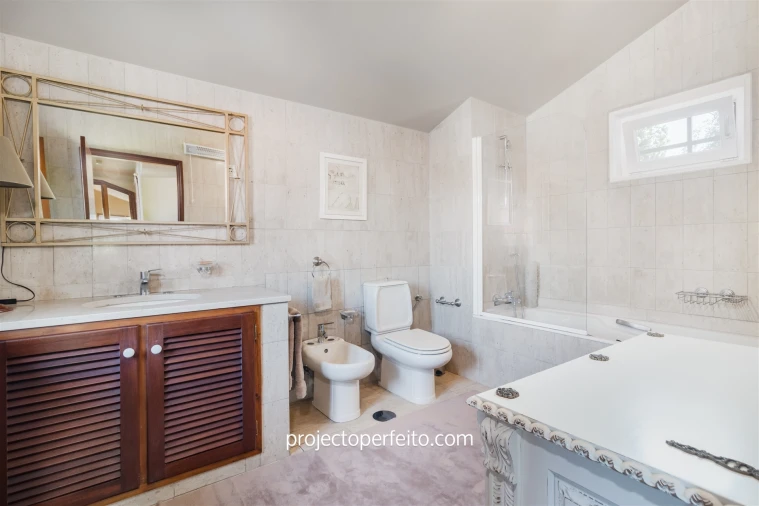 Moradia T4 para Venda em Paços de Brandão Foto 40