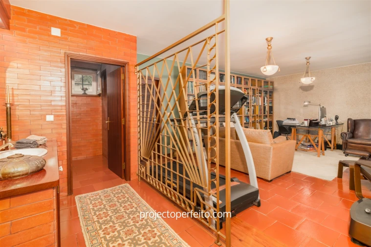 Moradia T4 para Venda em Paços de Brandão Foto 36