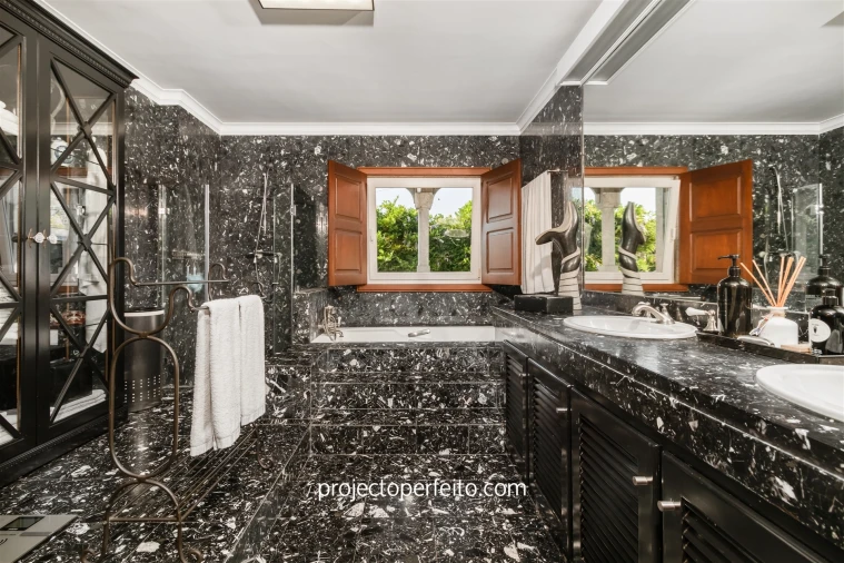 Moradia T4 para Venda em Paços de Brandão Foto 27