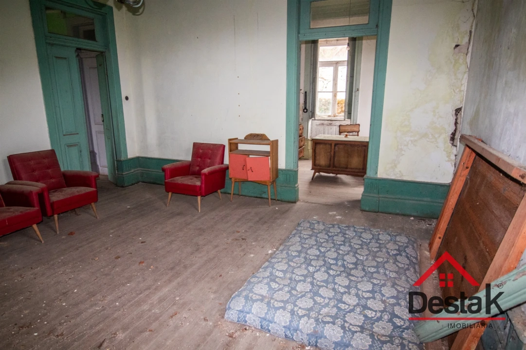 Moradia T5 para Venda em Cedrim e Paradela Foto 36