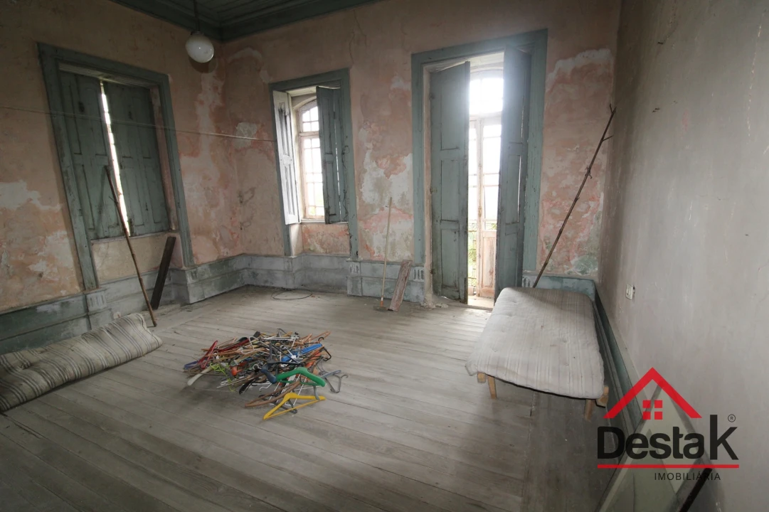 Moradia T5 para Venda em Cedrim e Paradela Foto 37