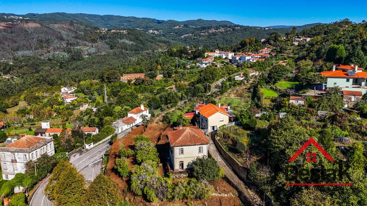 Moradia T5 para Venda em Cedrim e Paradela Foto 52