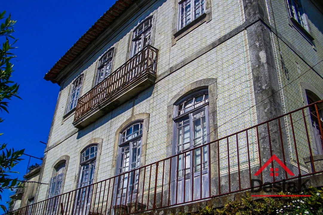 Moradia T5 para Venda em Cedrim e Paradela Foto 4