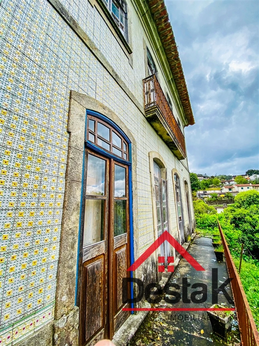 Moradia T5 para Venda em Cedrim e Paradela Foto 9