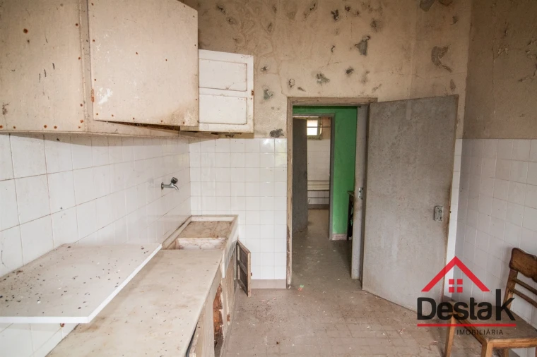 Moradia T5 para Venda em Cedrim e Paradela Foto 29