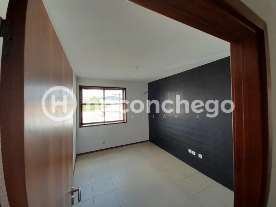 Escritório para Arrendamento em Barcelos, V.Boa, V.Frescainha Foto 1