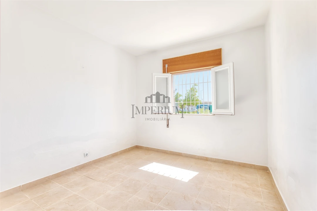 Moradia T3 para Venda em Almeirim Foto 25