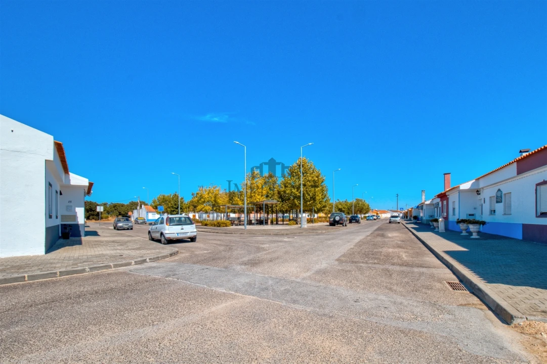 Moradia T3 para Venda em Almeirim Foto 11