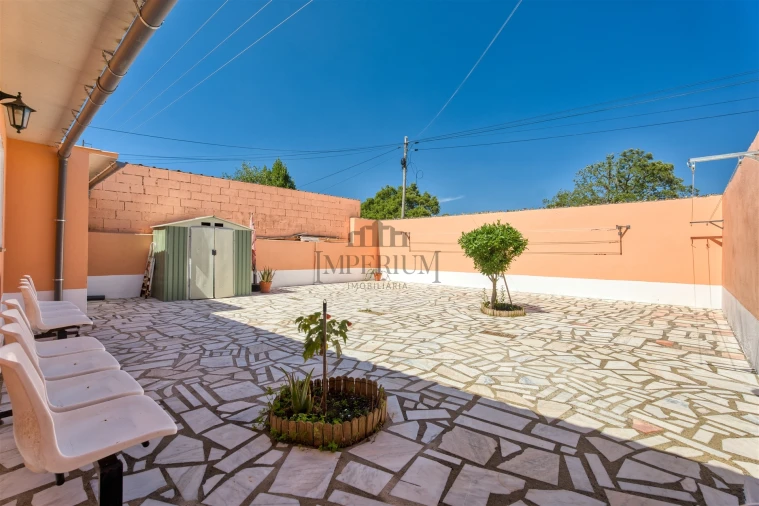 Moradia T3 para Venda em Almeirim Foto 48