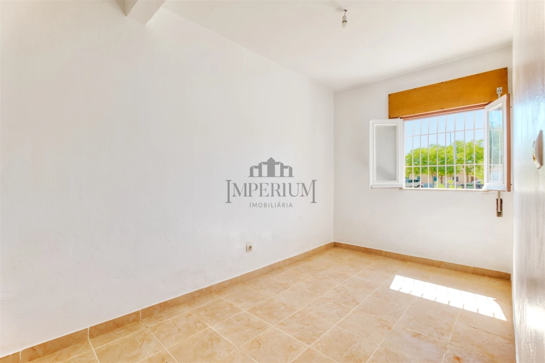 Moradia T3 para Venda em Almeirim Foto 26