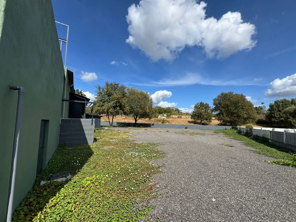 Negócio para Venda em Mundão Foto 7