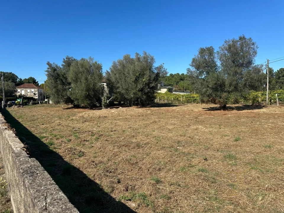 Moradia T1 para Venda em Moreira Foto 14