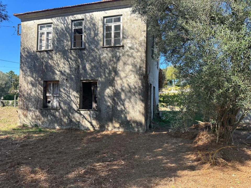 Moradia T1 para Venda em Moreira Foto 5