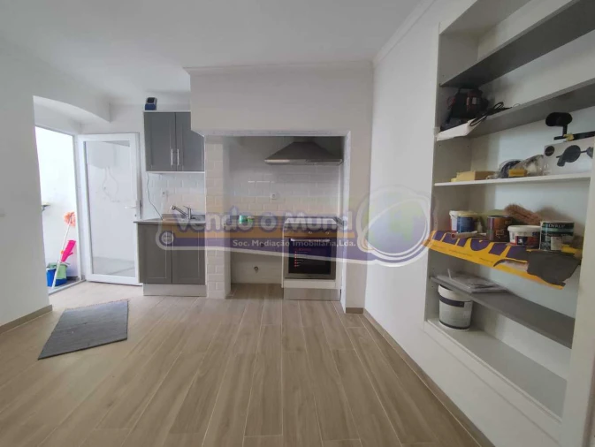 Moradia T2 para Venda em Salvaterra de Magos e Foros de Salvaterra Foto 2