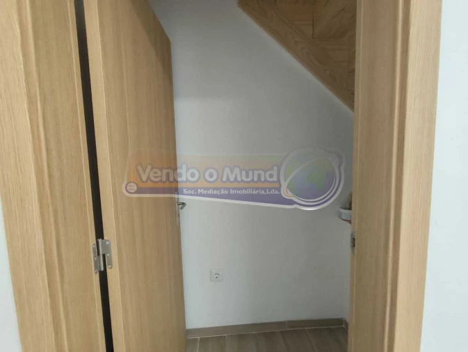 Moradia T2 para Venda em Salvaterra de Magos e Foros de Salvaterra Foto 5