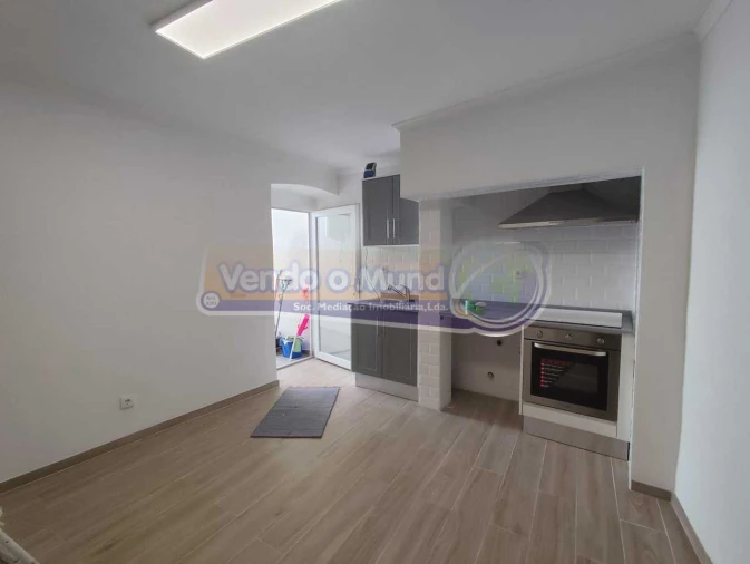 Moradia T2 para Venda em Salvaterra de Magos e Foros de Salvaterra Foto 4