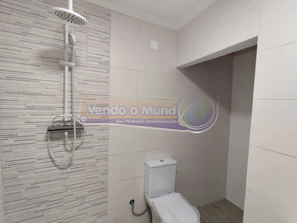 Moradia T2 para Venda em Salvaterra de Magos e Foros de Salvaterra Foto 9