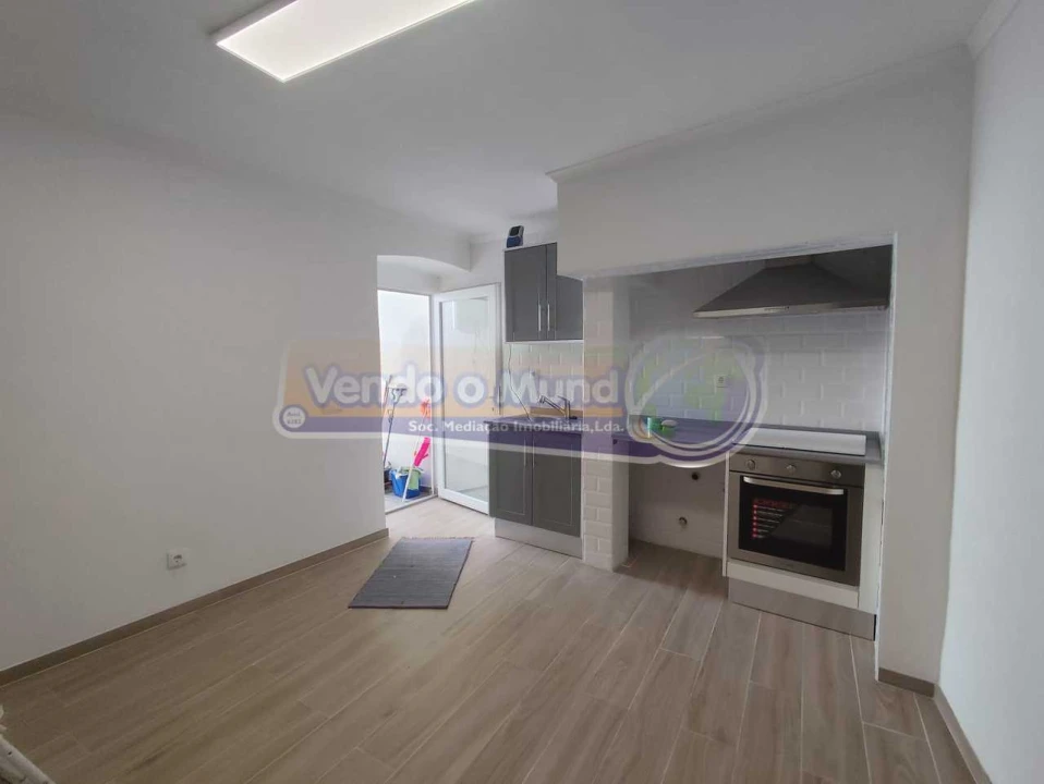 Moradia T2 para Venda em Salvaterra de Magos e Foros de Salvaterra Foto 4