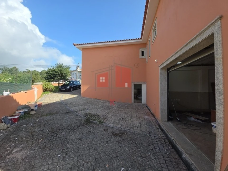 Moradia T3 para Venda em Nine Foto 14