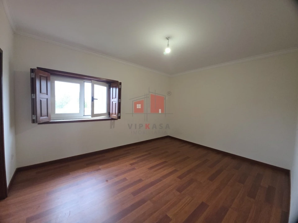 Moradia T3 para Venda em Nine Foto 15