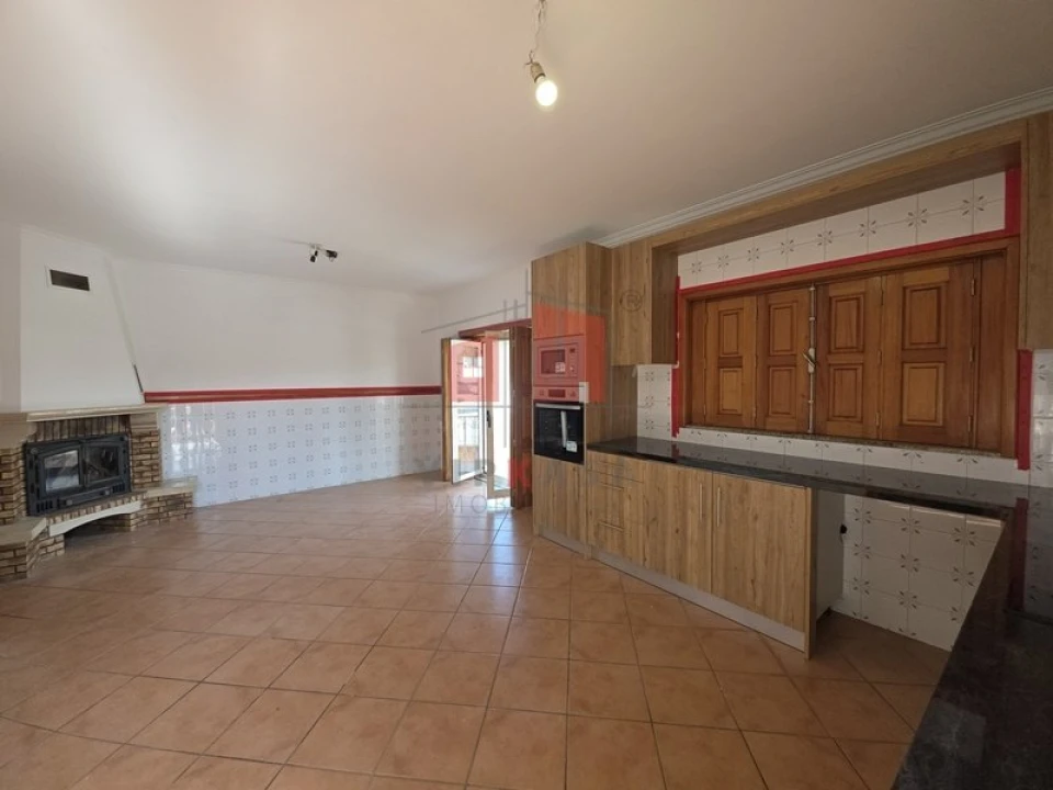 Moradia T3 para Venda em Nine Foto 4