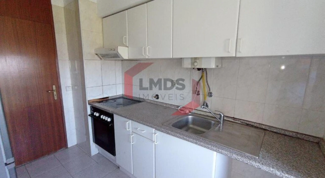 Apartamento T4 para Venda em Perafita, Lavra e Santa Cruz do Bispo Foto 5