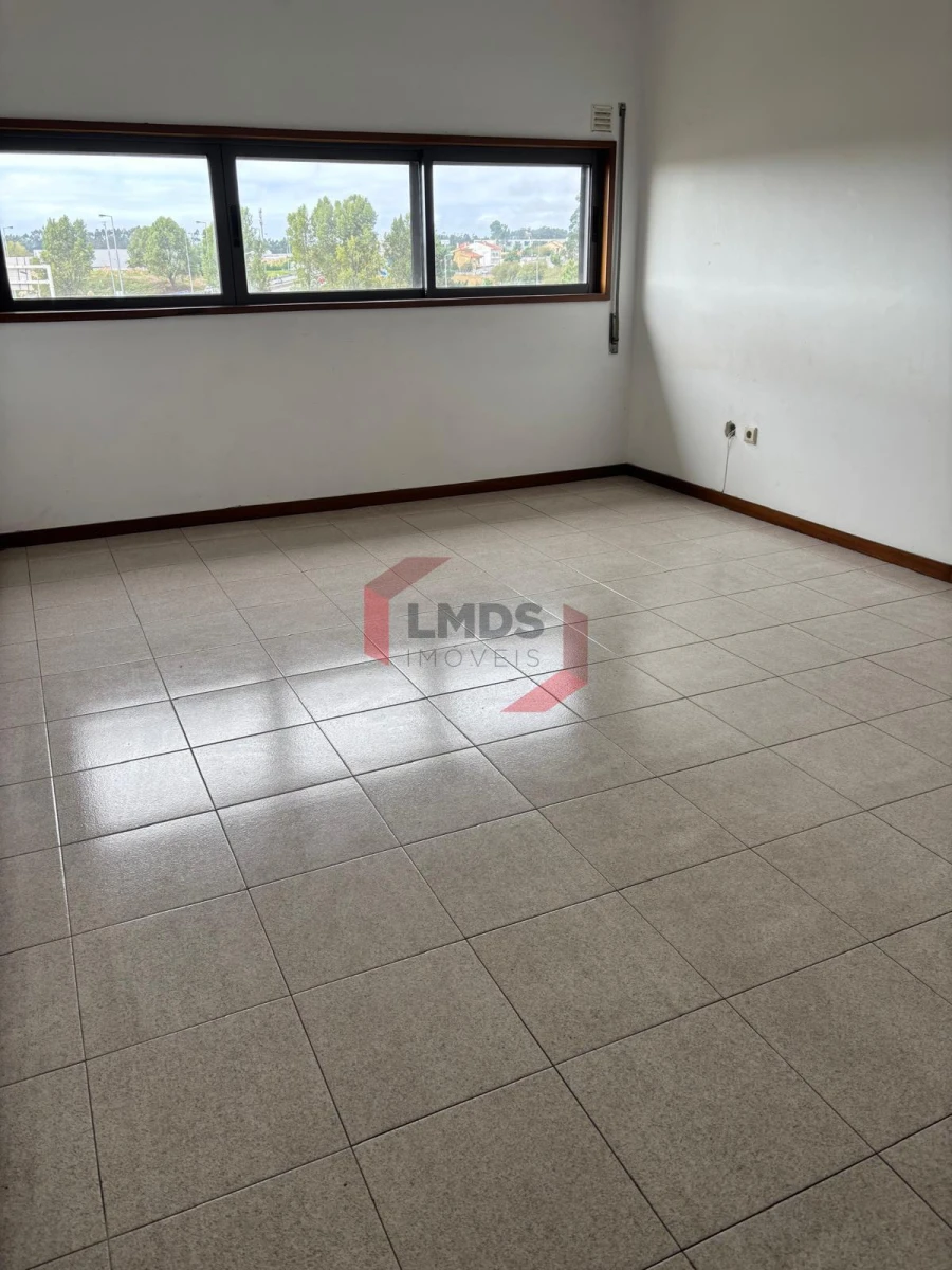 Apartamento T4 para Venda em Perafita, Lavra e Santa Cruz do Bispo Foto 13