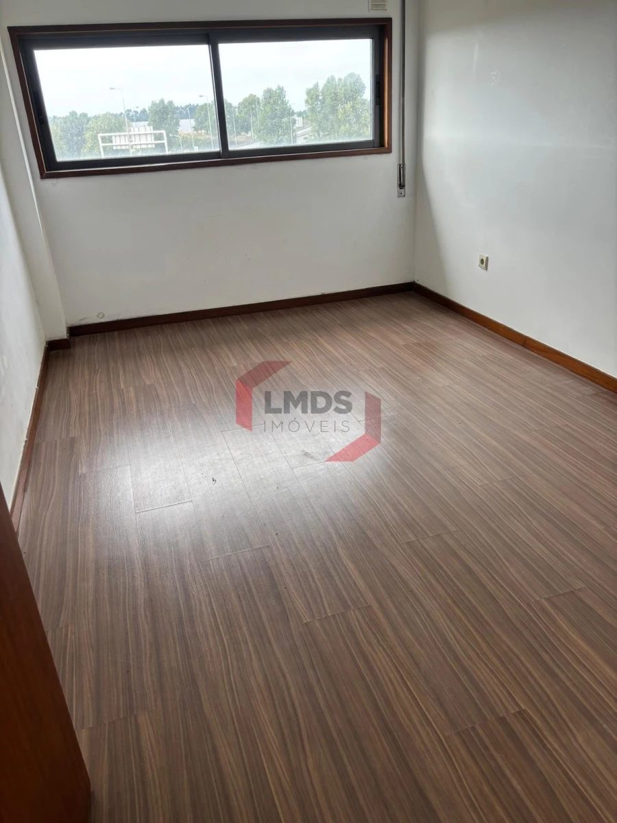 Apartamento T4 para Venda em Perafita, Lavra e Santa Cruz do Bispo Foto 18