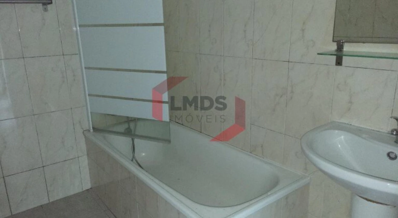 Apartamento T4 para Venda em Perafita, Lavra e Santa Cruz do Bispo Foto 8